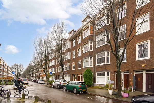 Medium property photo - Antillenstraat 28-2, 1058 HB Amsterdam